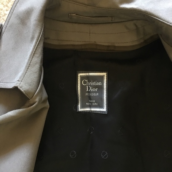 Christian Dior Trench Coat w/ Removable Liner - Picture 3 of 9